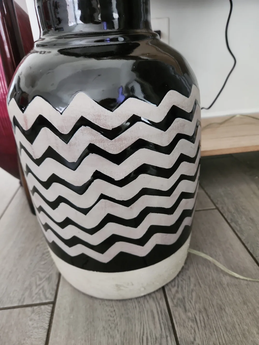 Rare Currey & Company Large Ceramic Black and White Table Lamp